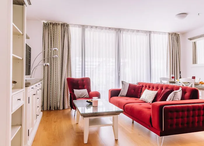 Nina Luxury Apartment